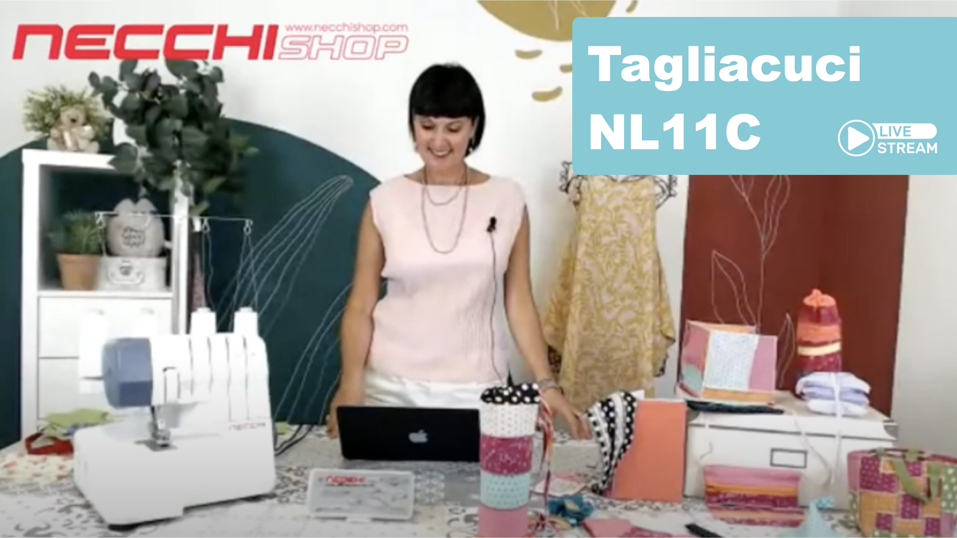 Copricostume con la Tagliacuci